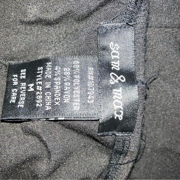 Top - Picture 4 of 4